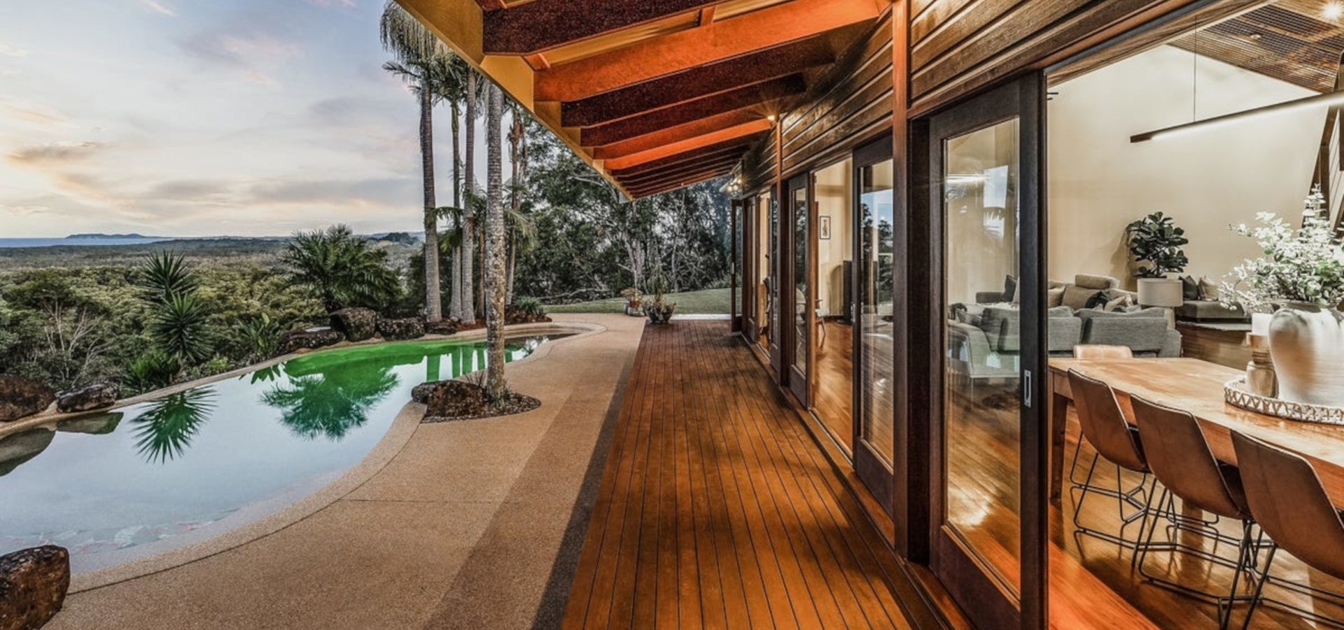 1656987302 coastal retreat